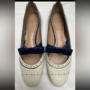 Tory Burch navy and white flats size 11